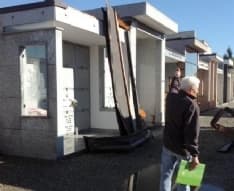 PECCO - "Vietato, la notte, avvicinarsi al cimitero del paese"