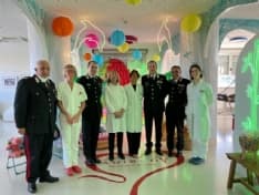 I carabinieri fanno visita ai bimbi ricoverati all'ospedale Regina Margherita di Torino