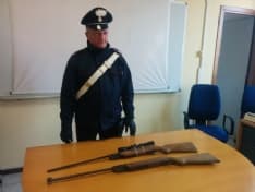 CALUSO - Cavalli maltrattati: sequestrate due carabine