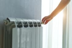 CASTELLAMONTE - Bolletta salata per il teleriscaldamento, il Comune: «Non pagate il conguaglio»