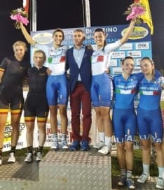CICLISMO - Gran finale per la «Sei giorni di Torino»: due titoli per il canavesano Topatigh