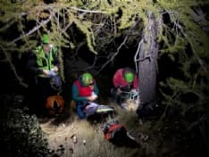 NOASCA-CERESOLE - Arrampicatori salvati nel cuore della notte dalle squadre del soccorso alpino - FOTO