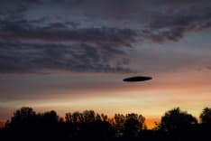 MISTERI – Gli UFO sbarcano al Congresso americano