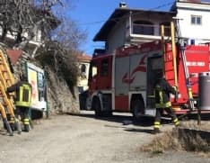 CUORGNE' - Incendio in casa: pompieri al lavoro in frazione Priacco