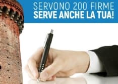 IVREA - CasaPound raccoglie firme per le elezioni comunali