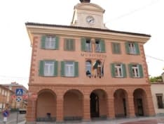 BOSCONERO - Minoranza sull'Aventino: «Sindaca da cartellino rosso»