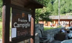 VALPRATO - «Guai a chi tocca la tomba dello storico parroco»