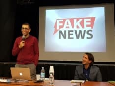 VOLPIANO - David Puente al lavoro contro bufale e fake news