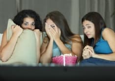 LAVORO - 1100 euro per guardare film horror