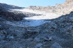 GRAN PARADISO - Disastro in quota, prosegue inarrestabile la fusione del ghiacciaio del Grand Etret