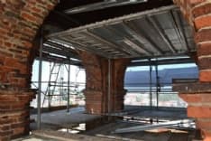 LEINI - I restauri del campanile proseguono a ritmo serrato