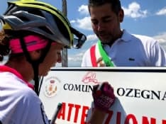 CANAVESE - Paola Gianotti ha chiuso a Ivrea il suo Giro del Piemonte per chiedere rispetto e sicurezza per i ciclisti - VIDEO
