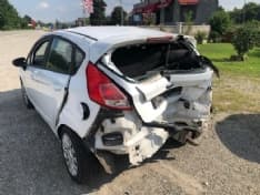 SAN GIORGIO-SAN GIUSTO CANAVESE - Scontro auto-moto sulla provinciale: centauro ferito ricoverato al Cto