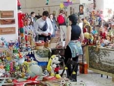 CASTELLAMONTE - Le mamme si danno allo scambio e al baratto