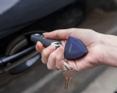 TECH - Il più piccolo localizzatore del mondo