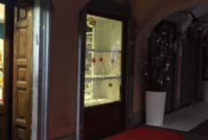 RIVAROLO - Spaccata notturna nella tabaccheria vicino al municipio