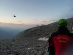 RONCO CANAVESE - Salvati all'alba i due escursionisti rimasti bloccati in quota nel Vallone di Forzo