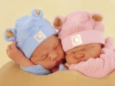 CUORGNE' - Il Comune dona un libro per ogni nuovo nato nel 2017