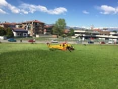 CASELLE - Grave incidente in strada Aeroporto: donna investita da un'auto