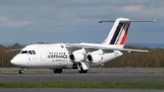 CASELLE - PRENDE FUOCO IL MOTORE DI UN AEREO: PAURA SULLA PISTA DELL'AEROPORTO