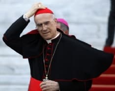 ROMANO - Inchiesta del Vaticano sul cardinal Tarcisio Bertone