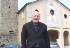 FRASSINETTO - Addio a monsignor Fiorenzo Rastello: la Quinzeina piange il suo don