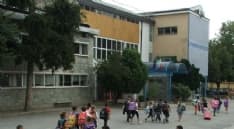 CASTELLAMONTE - Bimbi pinguino nelle aule della scuola elementare al freddo: genitori contro il Comune