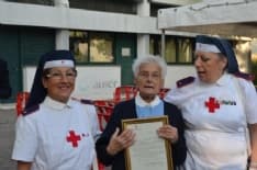 IVREA - Crocerossina a 87 anni premiata dal Generale Figliuolo: «Sono in salute, vivo sola e questo è il modo per fare qualcosa per gli altri»