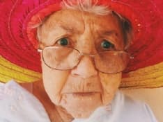 RICORRENZE - Domenica 24, la giornata della suocera