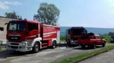 IVREA - Incendio cantine, pronto intervento dei vigili del fuoco