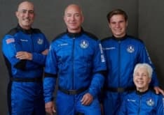 SPAZIO - Bezos si è tolto lo sfizio (evviva)