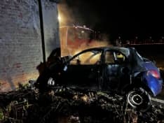 MUORE A 18 ANNI NELL'AUTO CHE BRUCIA, TRAGEDIA A CASELLE NELLA NOTTE: FERITI ALTRI TRE RAGAZZI - FOTO