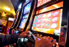 CUORGNE' - Ludopatia: nuovo regolamento per le sale gioco