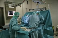 IVREA-TORINO - Va in ospedale per il coronavirus ma ha una gravissima pleurite: salvato alle Molinette