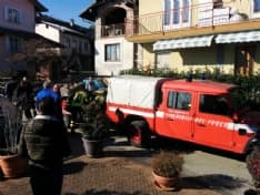 CUORGNÈ - Cade dal tetto di casa: pensionato ferito trasportato con l'elicottero al Cto