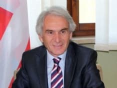 ELEZIONI REGIONALI - Il sindaco Ricca si candida con i Moderati