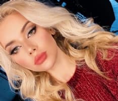 GLAMOUR – Viktoria, a Miss Universo nel nome dell’Ucraina