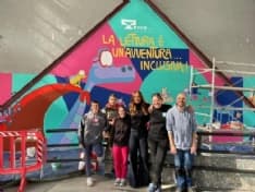 IVREA - Ecco il murales dedicato a libro e inclusione