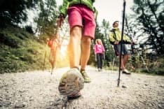 LEINI - Camminare fa bene: nasce il gruppo di «Nordic Walking»