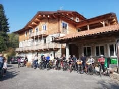 PRASCORSANO - Pieno successo per la pedalata enogastronomica - FOTO