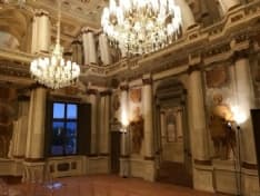 PARELLA - I finalisti del Premio Strega ospiti domenica al castello