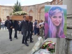 CASTELLAMONTE - Una folla commossa per tributare l'estremo saluto a Naika Satta