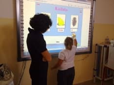 SALASSA - Per comprare la lavagna multimediale parte il crowdfunding