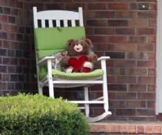 QUARANTENA - #BearHunt, la caccia all'orso di peluche