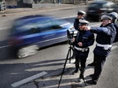 CUORGNE' - I vigili fanno i furbetti: velox non autorizzato