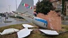 BORGARO - Idioti sfasciano il monumento del Grande Torino