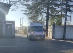 TRAGEDIA SUL LAVORO A BUSANO - Cade nella sabbiatrice e muore: vittima un operaio di Rivarolo Canavese