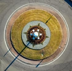 BOLLENGO - Rotonda più bella con il nuovo arredo urbano