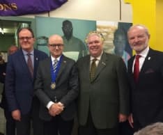 CHIVASSO - Fluttero ambasciatore della raccolta occhiali usati