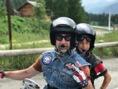 RIVARA - Omicidio suicidio: Andrea ucciso mentre stava dormendo, il papà lo ha abbracciato prima di spararsi